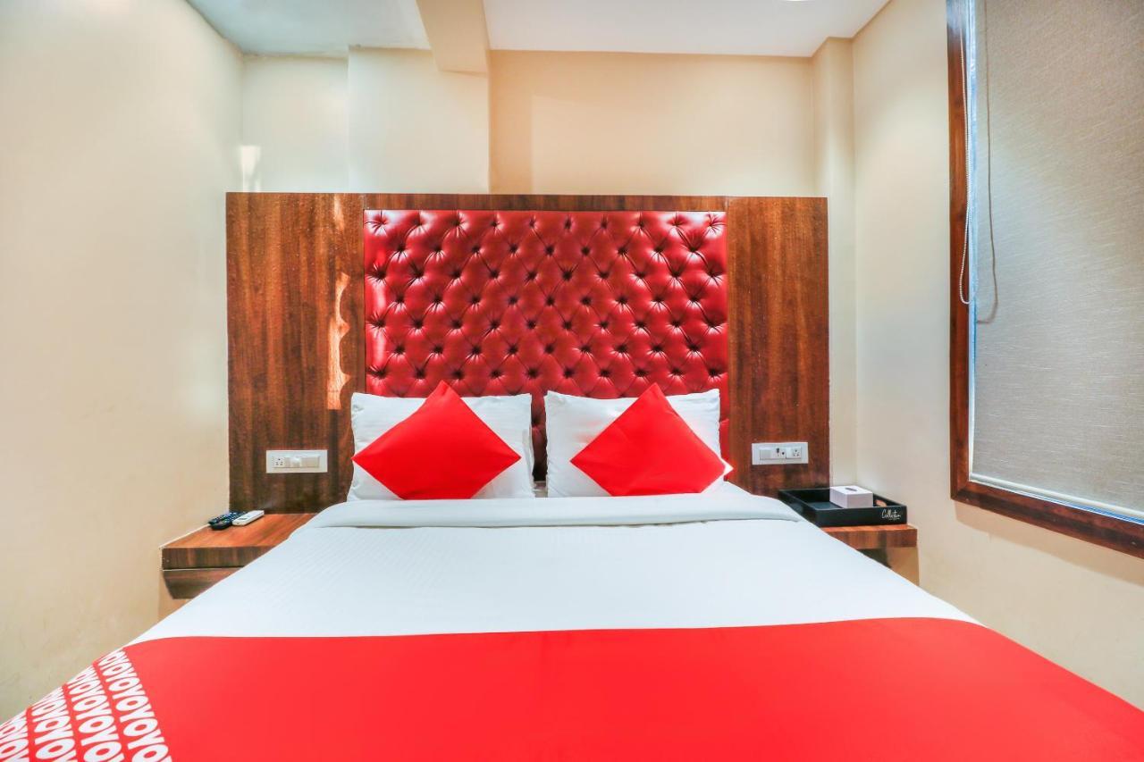 Oyo 70475 Hotel Sea Breeze Mumbai Dış mekan fotoğraf